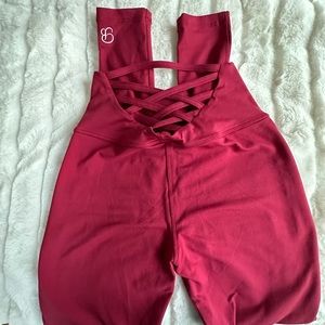 Bombshell leggings in great used condition